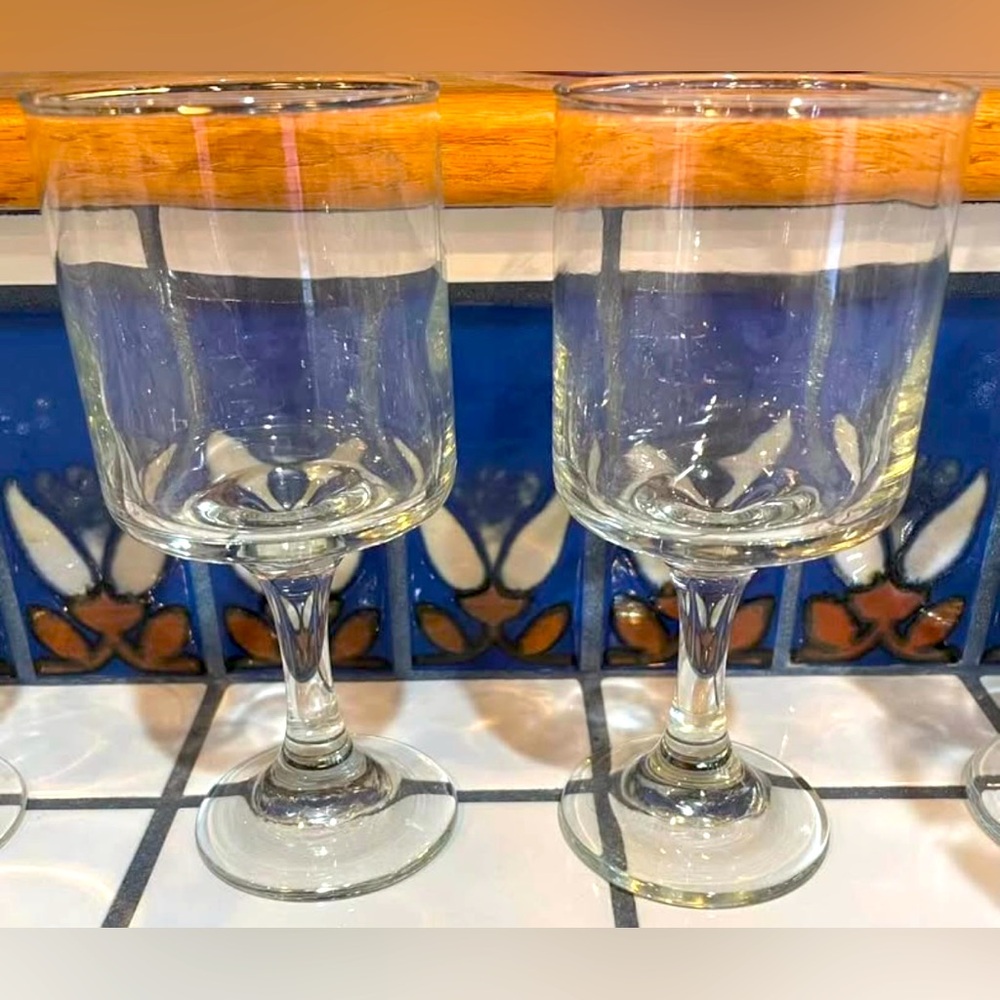 Elegant Unique Clear Glass Goblets Long Stem Brandy Glasses